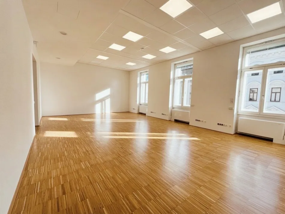 Exklusive Bürofläche 344 m², 12 Zimmer, vollsaniert, U-Bahn-Nähe, unbefristet! - Bild