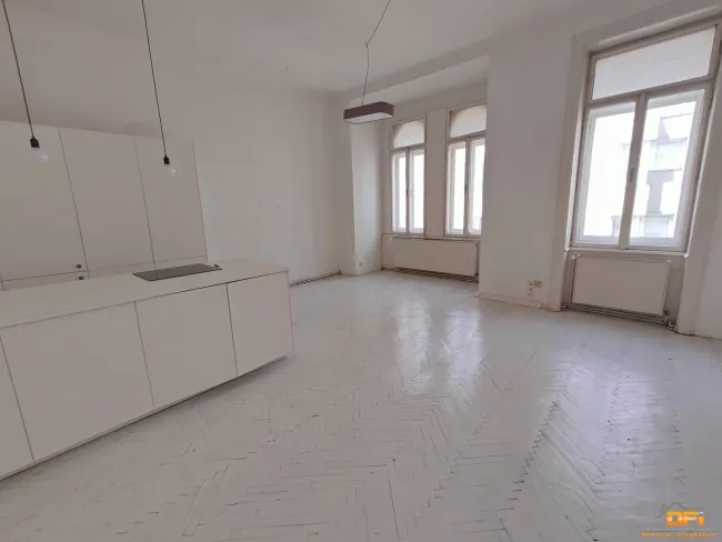 STADTWOHNUNG IN 1070 WIEN: Stilvolle 4-Zimmer Wohnung mit kleinem Balkon - Titelbild
