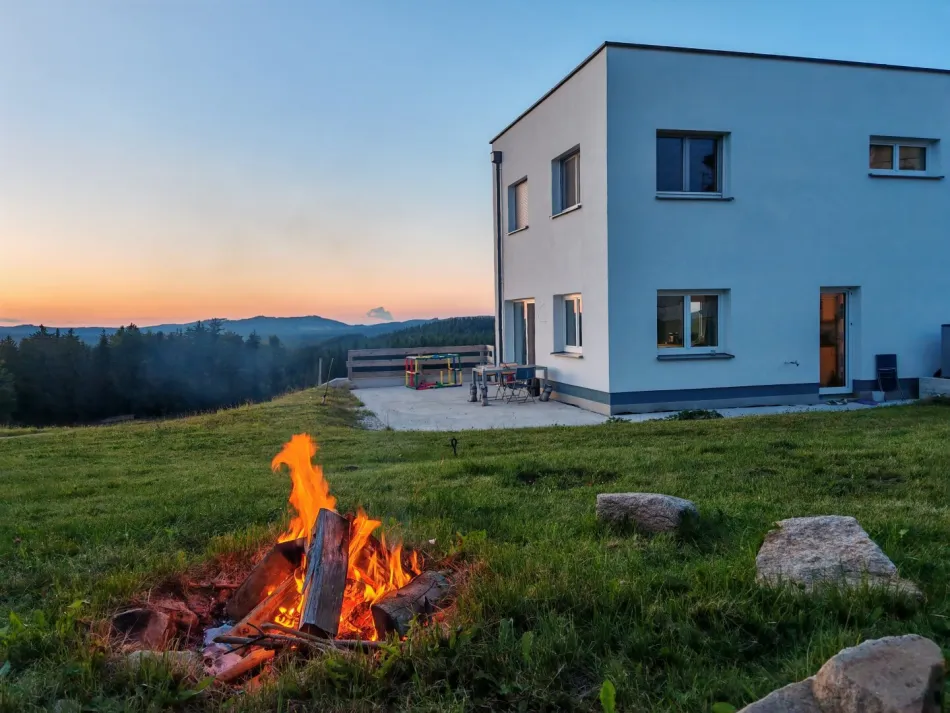Modernes Neubau Einfamilienhaus in Liebenau - Titelbild