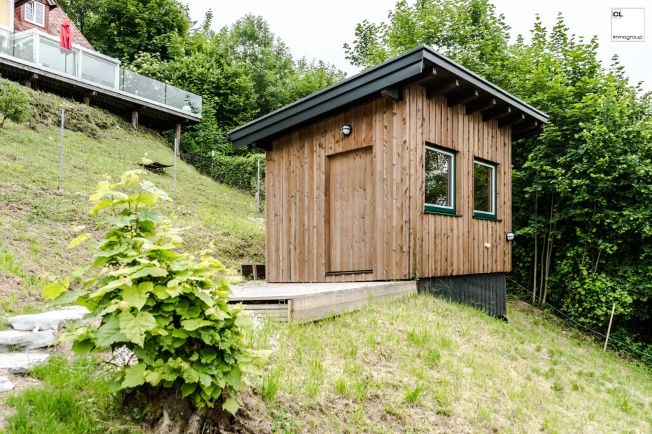 Elegantes, idyllisches Haus mit Mondseeblick und Gartenhaus zu mieten - Bild