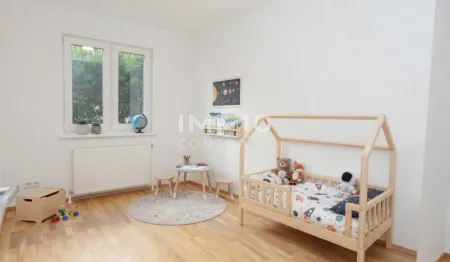 Schlafzimmer 2  Variante KI Möblierung Kinderzimmer