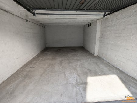 EINZELGARAGE - Großzügig geschnittene Garage mit guter Zufahrt