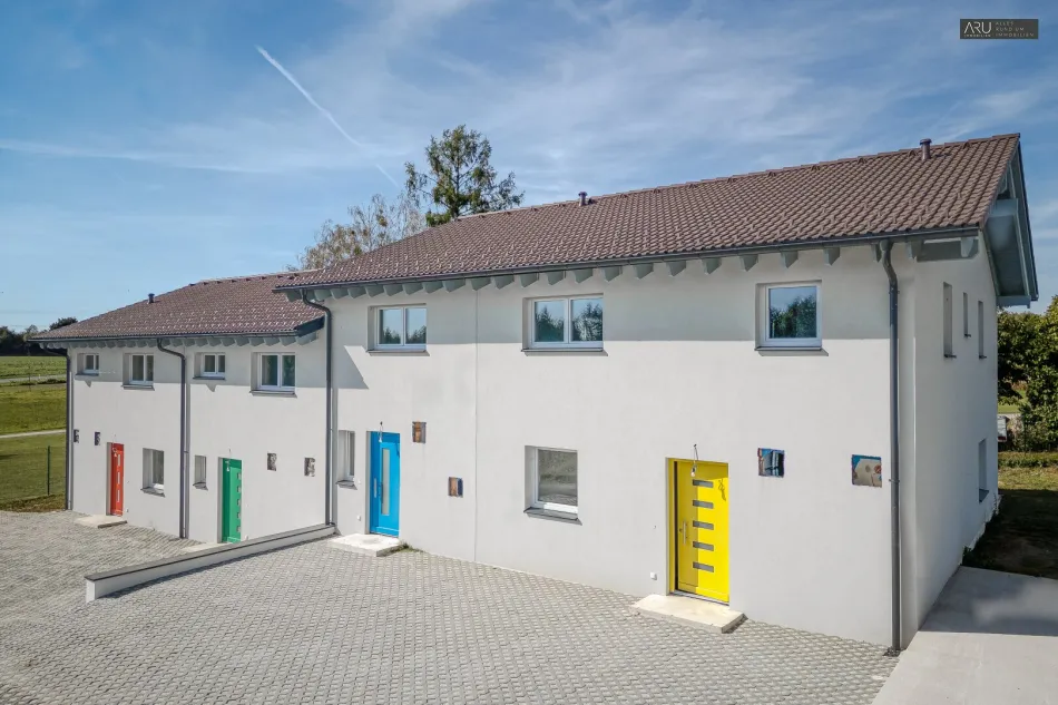 Wohnpark Schölbing: Belagsfertiges Eckreihenhaus mit großzügiger Terrasse und ca. 165 m² Eigengarten nahe Hartberg - Titelbild