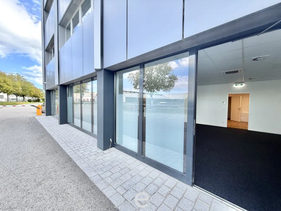 Büro im modernen Gewerbepark im Nord-Westen Wiens I Zukunftspark+ in Tulln - Titelbild