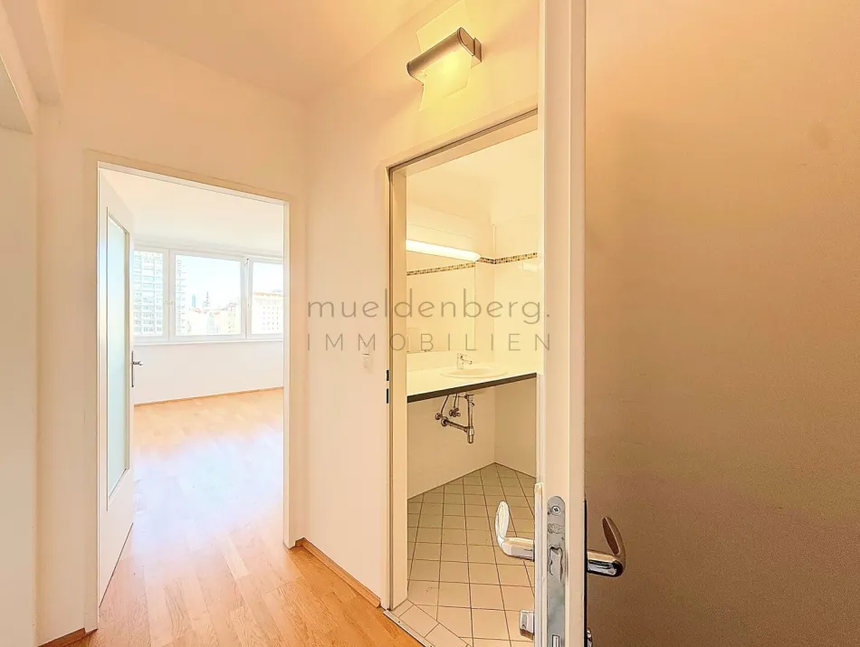 2-Zimmer-Wohnung mit Einbauküche und Aufzug in 1010 Wien um 985,45 €! - Bild