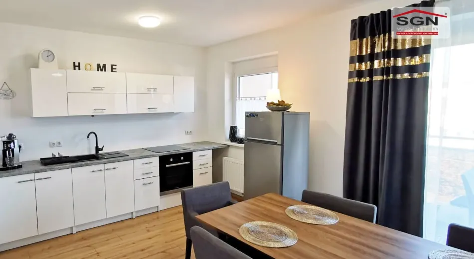 Perfekte 3 Zimmer-BALKONWohnung mit Schwimmbiotop - Bild