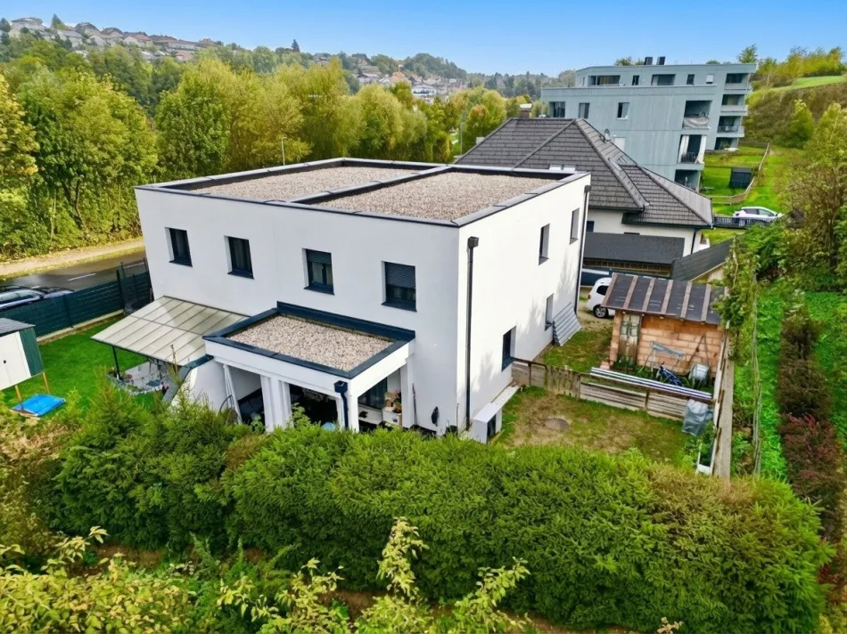 👨‍👩‍👧‍👦 Leistbarer Familientraum in Sierning: Doppelhaushälfte mit 3 Schlafzimmern & Garten - Titelbild