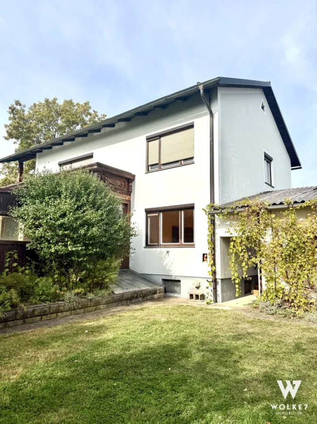 *RAABA GRAMBACH* Großzügiges Haus mit Doppelgarage, Garten und viel Platz für individuelle Wohnideen - Titelbild