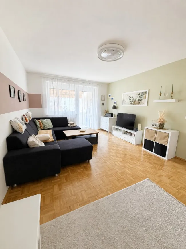 Traumhafte Wohnung - Tiefgarage - super Raumaufteilung - schnell Termin vereinbaren - Bild