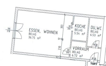 Schöne 1 Zimmer Wohnung direkt am Hauptplatz!