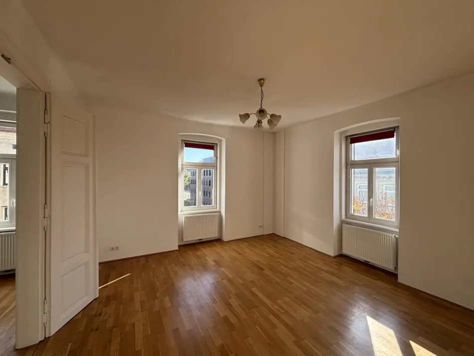 Helle und gepflegte Altbauwohnung in ruhiger Seitengasse nahe Yppenplatz und Brunnenmarkt - Bild