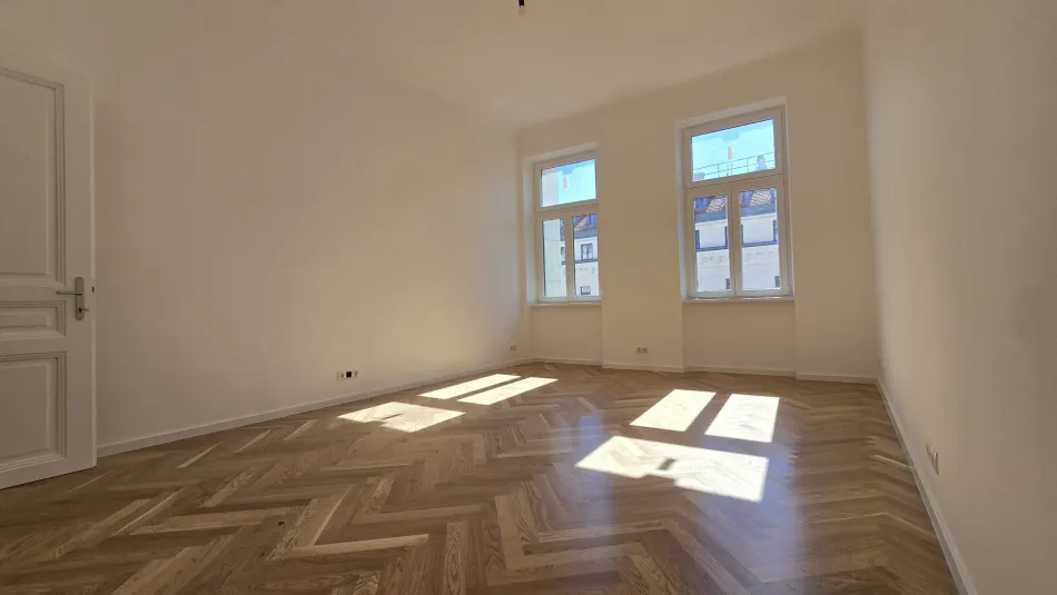 ERSTBEZUG - Altbaucharme zum Verlieben im Herzen des 7. Bezirks fußläufig zum Volkstheater - Titelbild