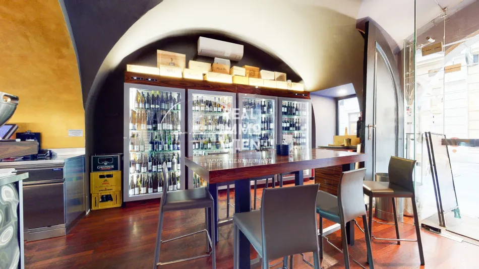 Modernes, vollausgestattetes Restaurant und Eventlokation - Bild