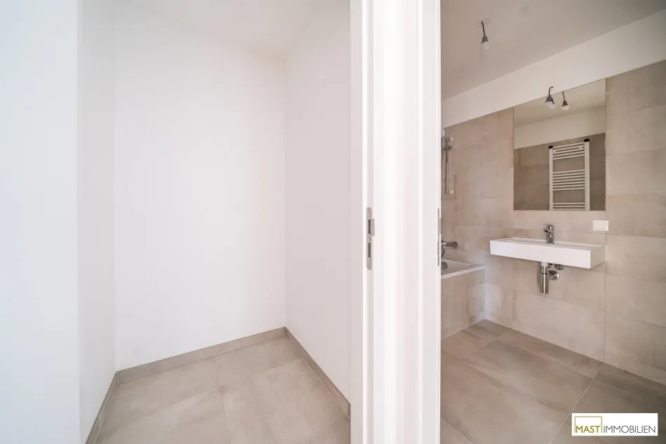 *Erstbezug* 2-Zimmer Wohnung im 6.Obergeschoss! - Bild