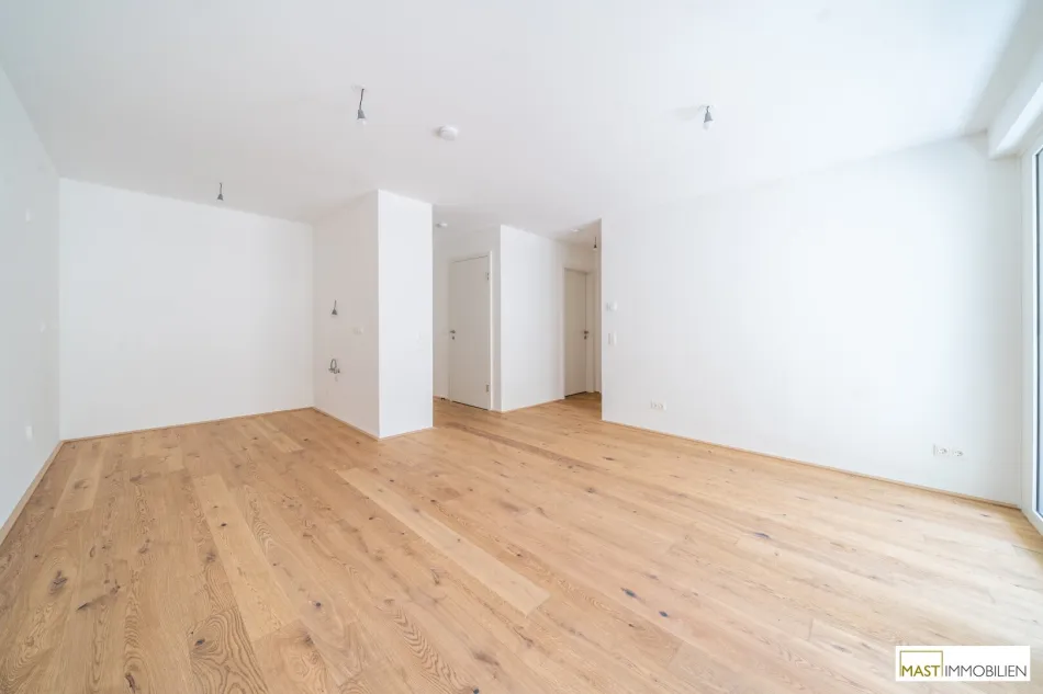 *Sofort beziehbar* 2-Zimmer Wohnung in Innenhoflage im 6. OG - Bild