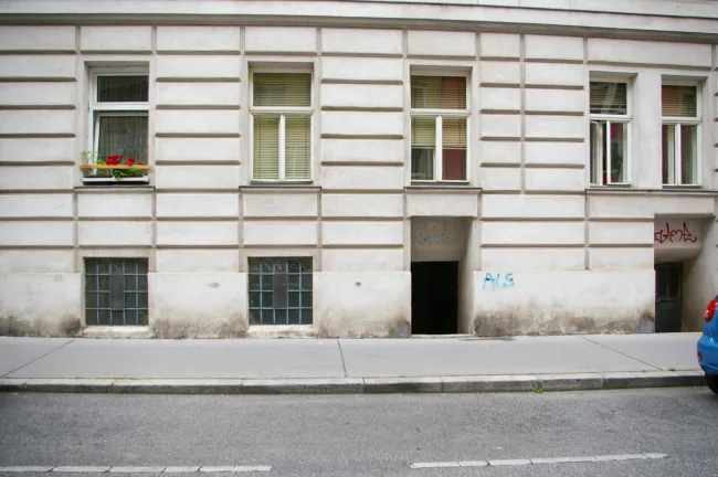 Lager im Souterrain nächst U6 Währinger Gürtel! - Titelbild