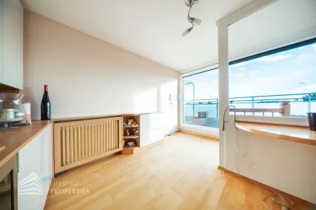 Leben über den Dächern Wiens: 110 m²-Terrassenwohnung mit Dachterrasse, Weitblick & Lift bis in die Wohnung