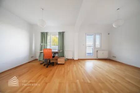 Leben über den Dächern Wiens: 110 m²-Terrassenwohnung mit Dachterrasse, Weitblick & Lift bis in die Wohnung