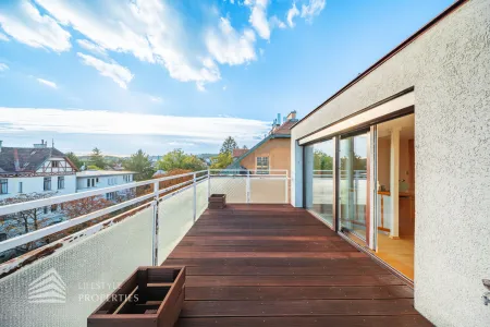 Leben über den Dächern Wiens: 110 m²-Terrassenwohnung mit Dachterrasse, Weitblick & Lift bis in die Wohnung