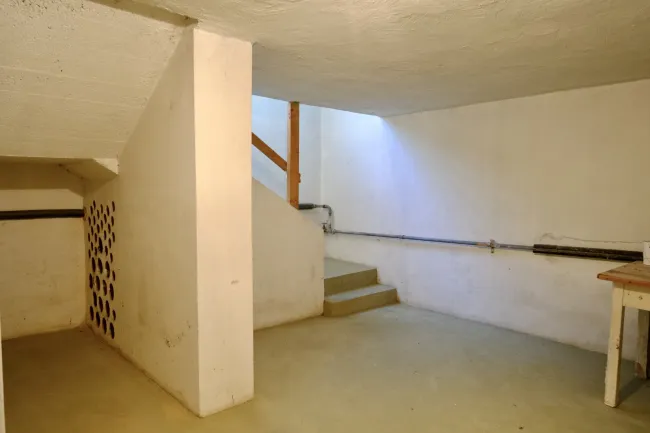 Großer Keller