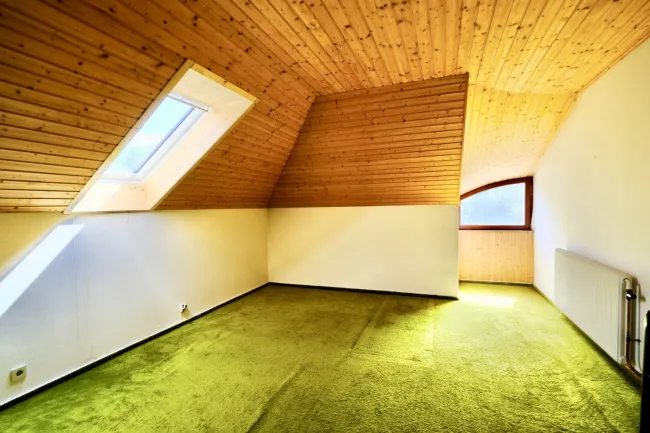 Geräumiges Schlaftzimmer 1