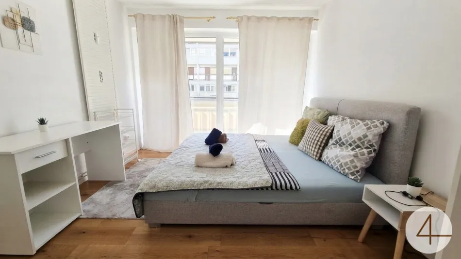 Vermietete Maisonette-Wohnung mit zwei Loggien - Bild