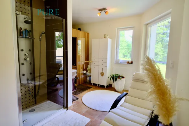 SPA mit Dusche I Zugang Garten & Pool