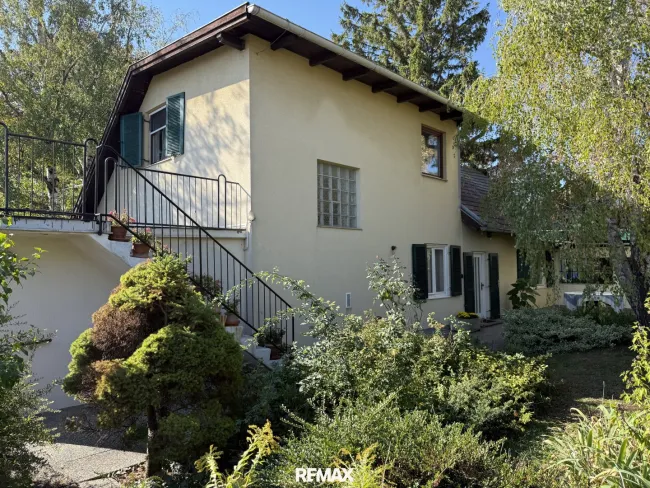 Wohnen im Grünen - Einfamilienhaus mit traumhaftem Garten auf ca. 128 m² Wohnfläche zu kaufen!