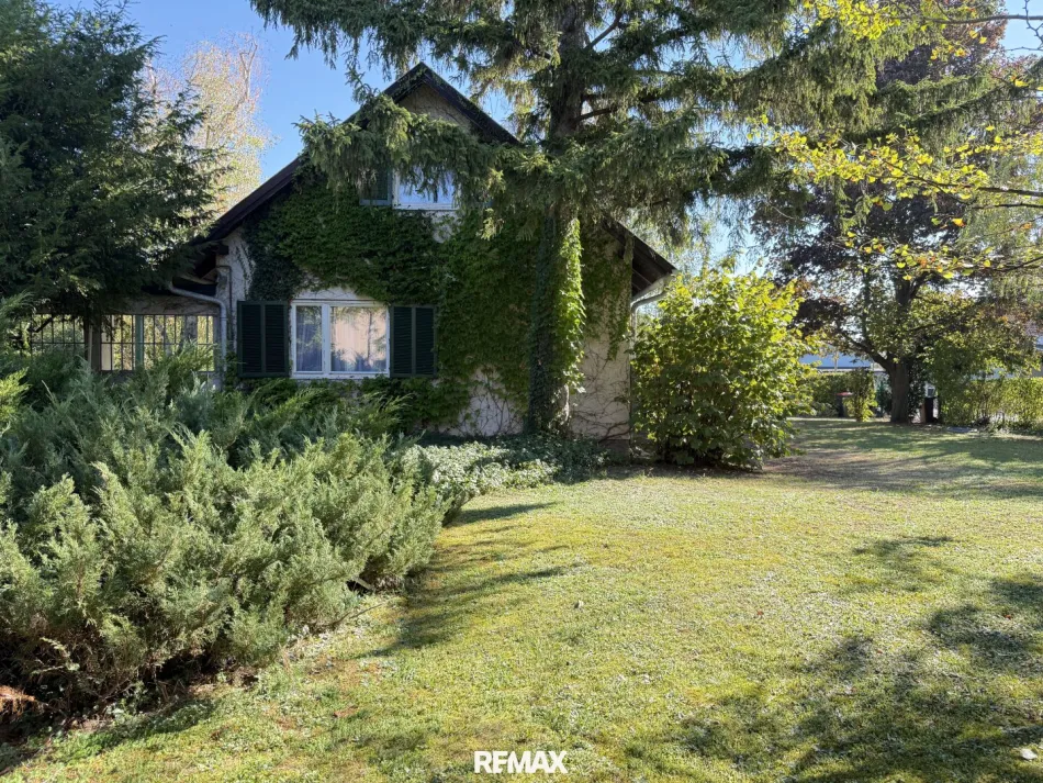 Wohnen im Grünen - Einfamilienhaus mit traumhaftem Garten auf ca. 128 m² Wohnfläche zu kaufen! - Bild