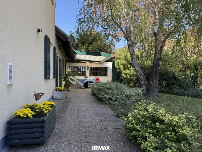 Wohnen im Grünen - Einfamilienhaus mit traumhaftem Garten auf ca. 128 m² Wohnfläche zu kaufen!
