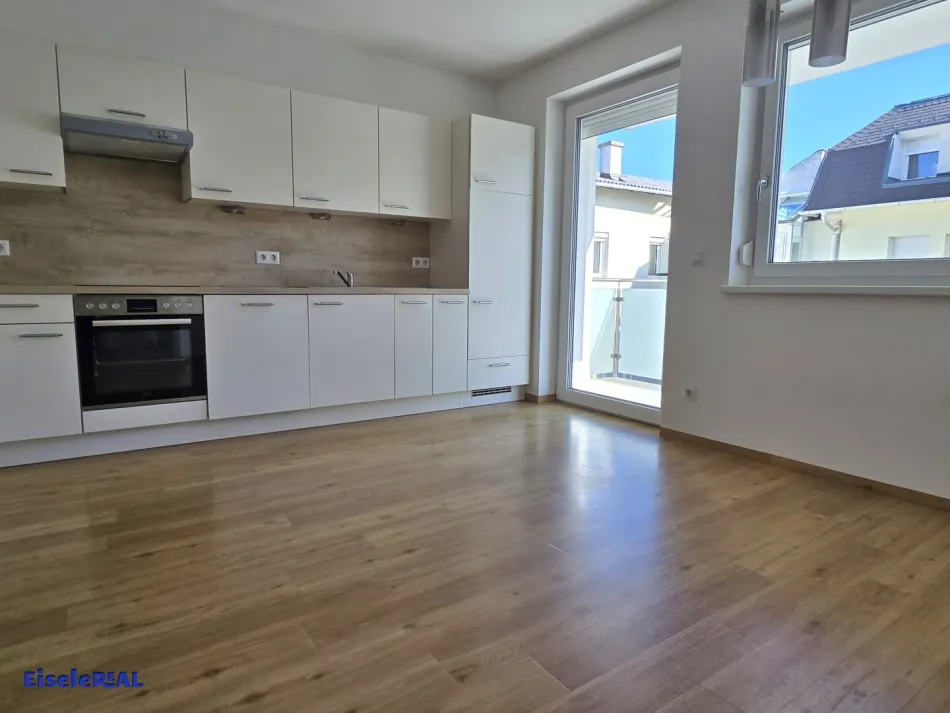 Neuwertig - 3 Zimmer - Top 4 - zzgl. Heizung - Bild