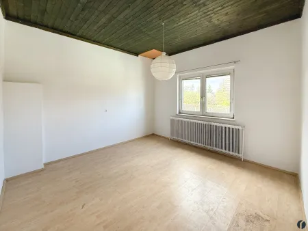Büro EG