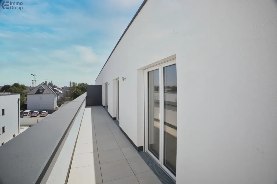 Neubau-Erstbezug Traun: 4 Zimmer, 109 m², 77 m² Terrasse, Top 11 - Bild