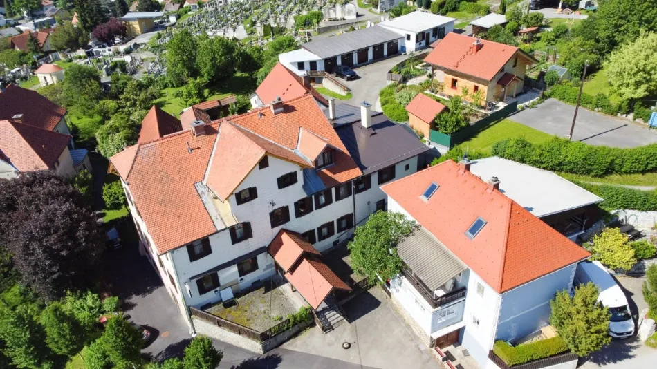 Mehrparteienhaus mit ehemaligem Gasthaus in Graz-St. Veit - Bild