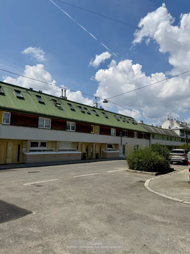 LICHTDURCHFLUTETE MAISONETTWOHNUNG MIT TERRASSE UND EIGENTUMSGARAGE - NATURNAHES LEBEN IM URBANEN KOMFORT - Bild