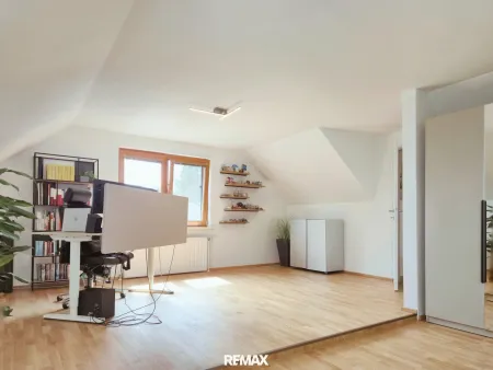Arbeitszimmer OG