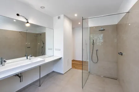 Badezimmer 2