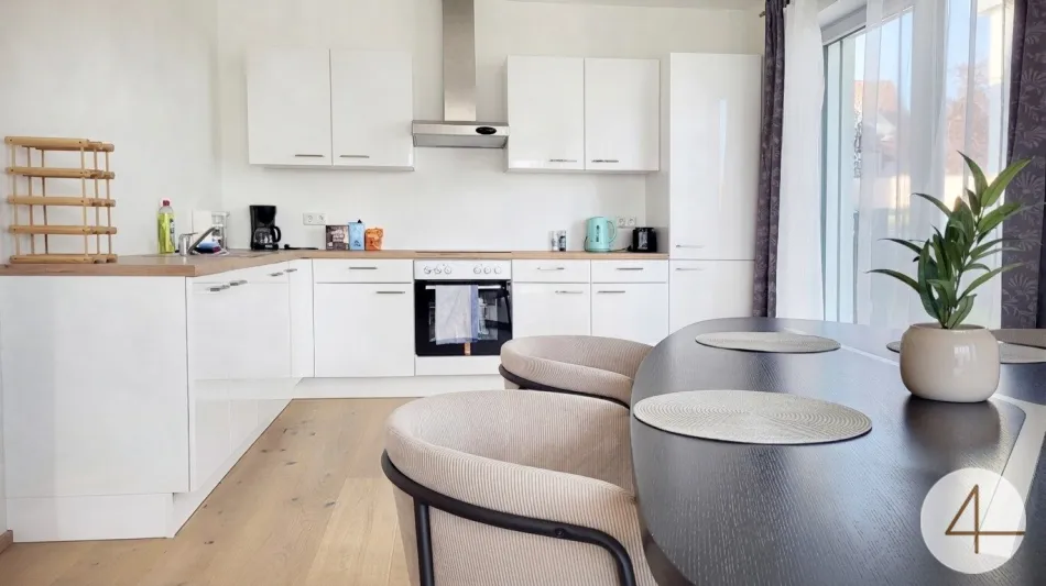 Wunderschöne Gartenwohnung im 4 Parteienhaus - Bild