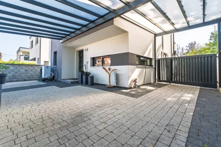 Vorgarten / KFZ Abstellplatz