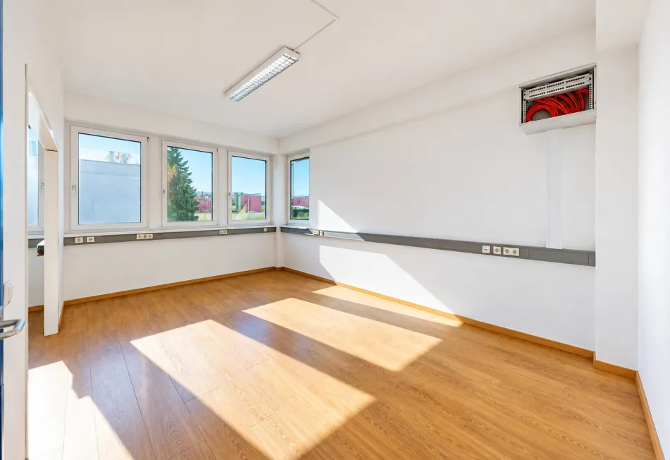 Büro 4