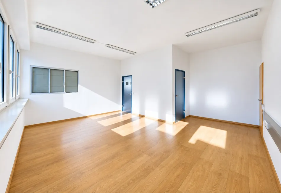 Büro 4