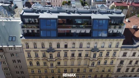 Klassische Architektur trifft modernes Dachgeschoß
