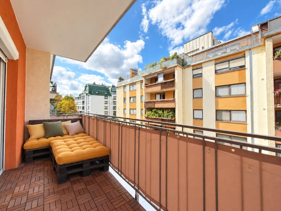 Helle 3-Zimmer-Wohnung mit 12m² Balkon in Hietzing – nahe U4 Ober St. Veit - Bild