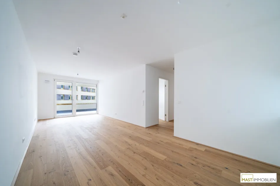 *Erstbezug* 3-Zimmer Wohnung mit über 12qm Freifläche! - Bild