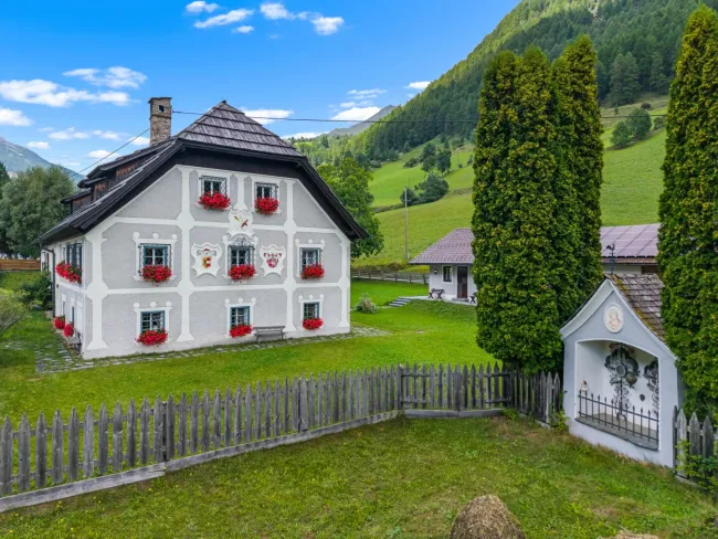 Historisches Herrenhaus in Oberkärnten! - Bild
