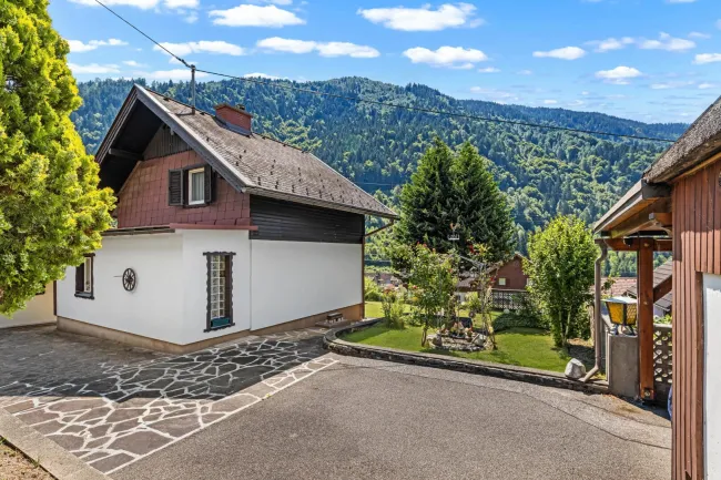 Kleines Haus auf großem Grund nahe des Millstätter Sees! - Titelbild