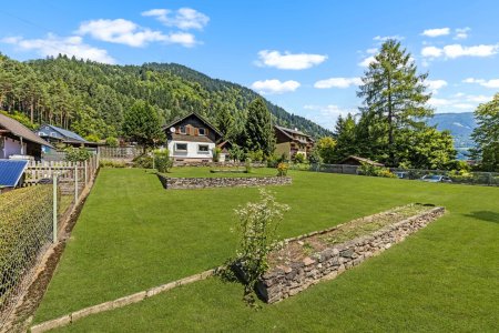 Kleines Haus auf großem Grund nahe des Millstätter Sees!