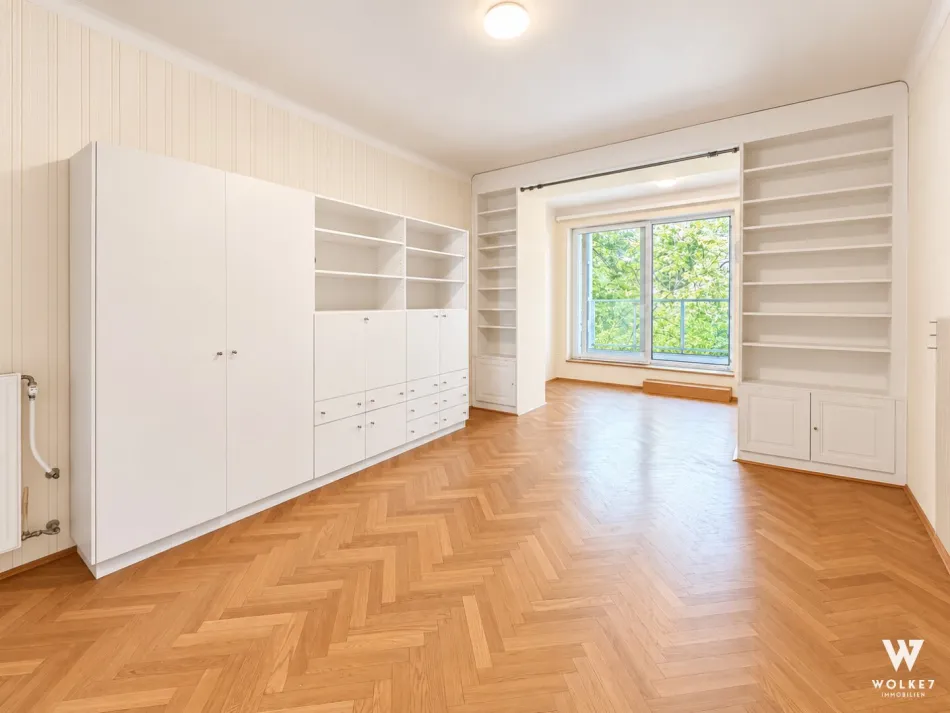 Altbau-Rarität in Oberdöbling zum Verlieben & Gestalten | 4 Zimmer | 2 Balkone | Top angebunden | S45 & 38er| Viel Platz & noch mehr Potenzial - Bild
