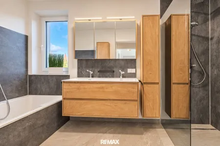 Badezimmer 2