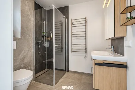 Badezimmer 1